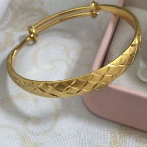 Women's 24K solid gold Rhombus grid bracelet